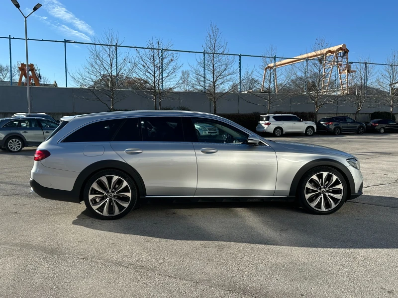 Mercedes-Benz E 220 4matic Allterrain , снимка 5 - Автомобили и джипове - 52937345