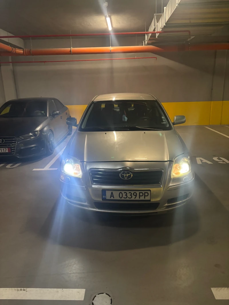 Toyota Avensis, снимка 4 - Автомобили и джипове - 53328410