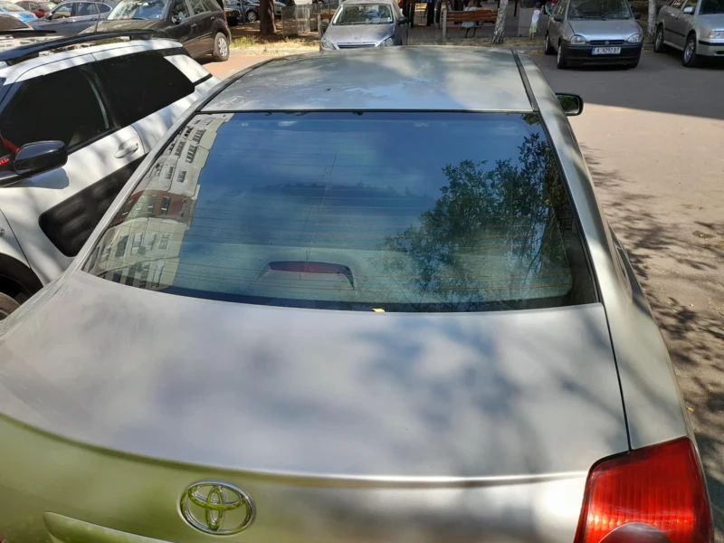 Toyota Avensis, снимка 11 - Автомобили и джипове - 53328410