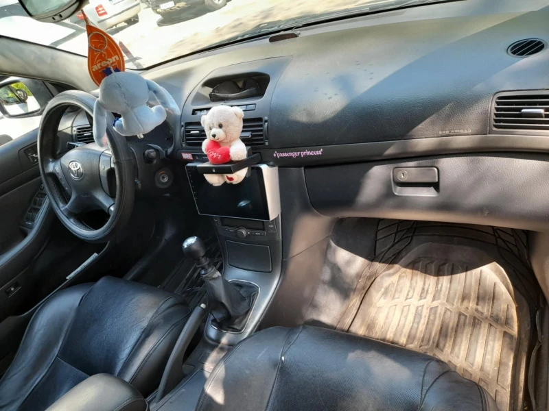 Toyota Avensis, снимка 10 - Автомобили и джипове - 53328410