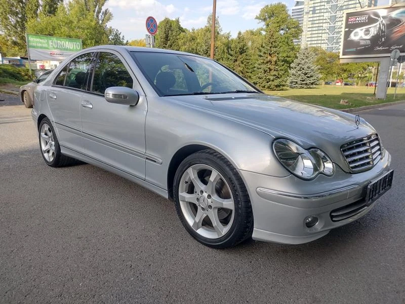 Mercedes-Benz C 220 CDI 150ps 63000km!!!, снимка 1 - Автомобили и джипове - 34174530