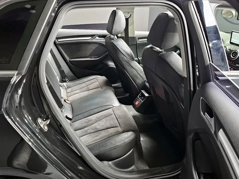 Audi A3 2.0 TDI, снимка 12 - Автомобили и джипове - 54139523