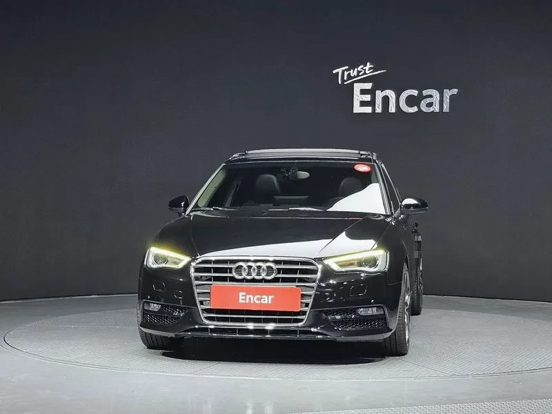 Audi A3 2.0 TDI, снимка 3 - Автомобили и джипове - 54139523