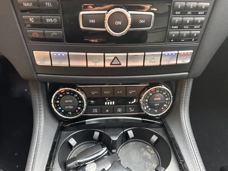 Mercedes-Benz CLS 63 AMG, снимка 12 - Автомобили и джипове - 54884817