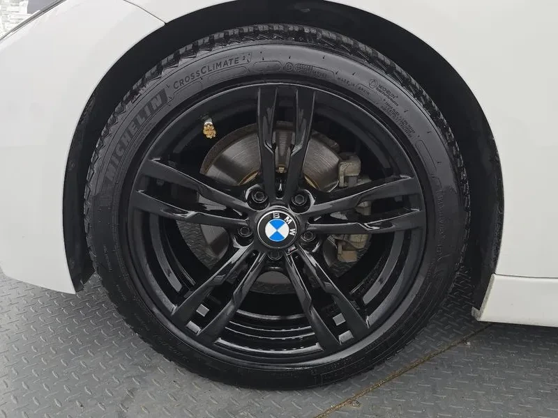 BMW 320 i M Sports - ���� 30% ����� | Mobile.bg � ����������� 5