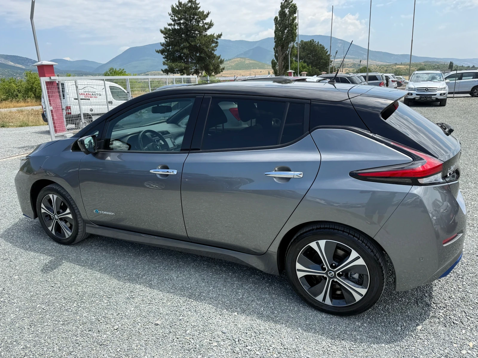 Nissan Leaf  (KATO НОВА) - изображение 9