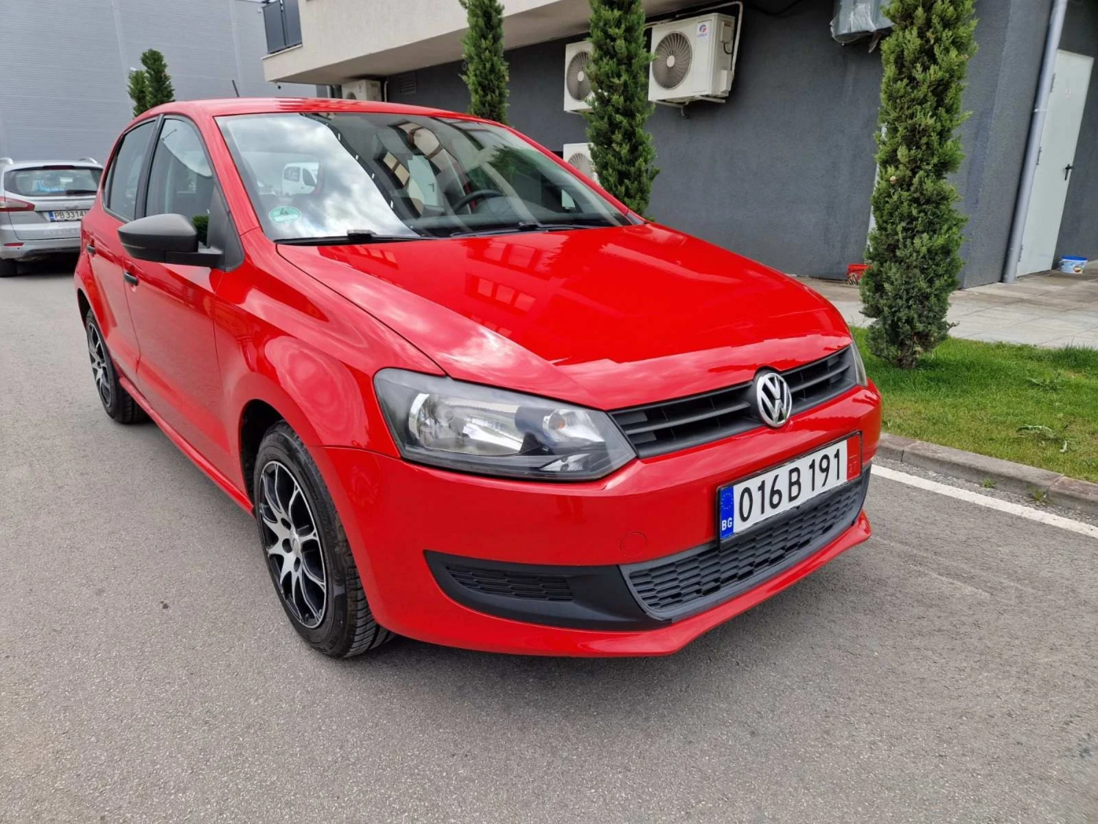 VW Polo 1.2 / 69 к.с - изображение 2