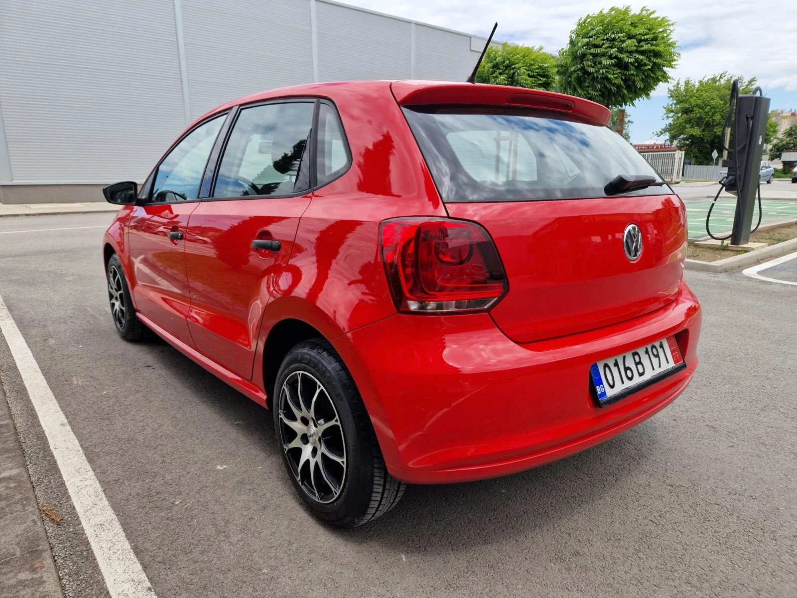 VW Polo 1.2 / 69 к.с - изображение 5
