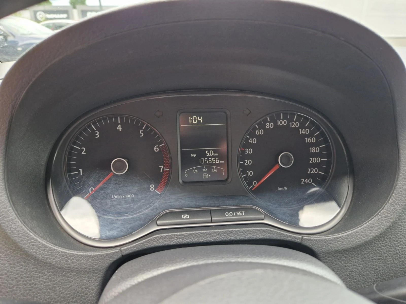 VW Polo 1.2 / 69 к.с - изображение 10