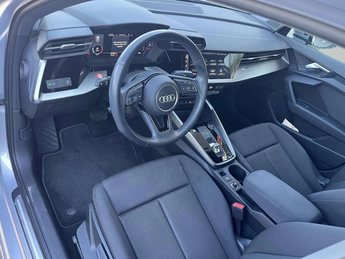 Audi A3 Limousine Advanced 30 TDI - изображение 6