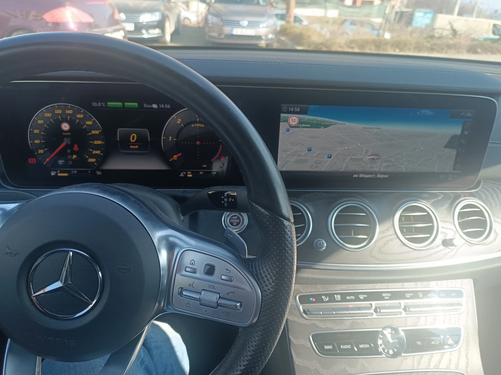 Mercedes-Benz E 300 Plug-in hybrid AMG 59000км - изображение 8