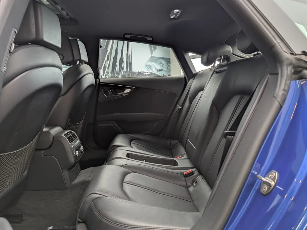 Audi S7 4.0T* Bose* подгрев* обдухване* шибидах*  - изображение 9