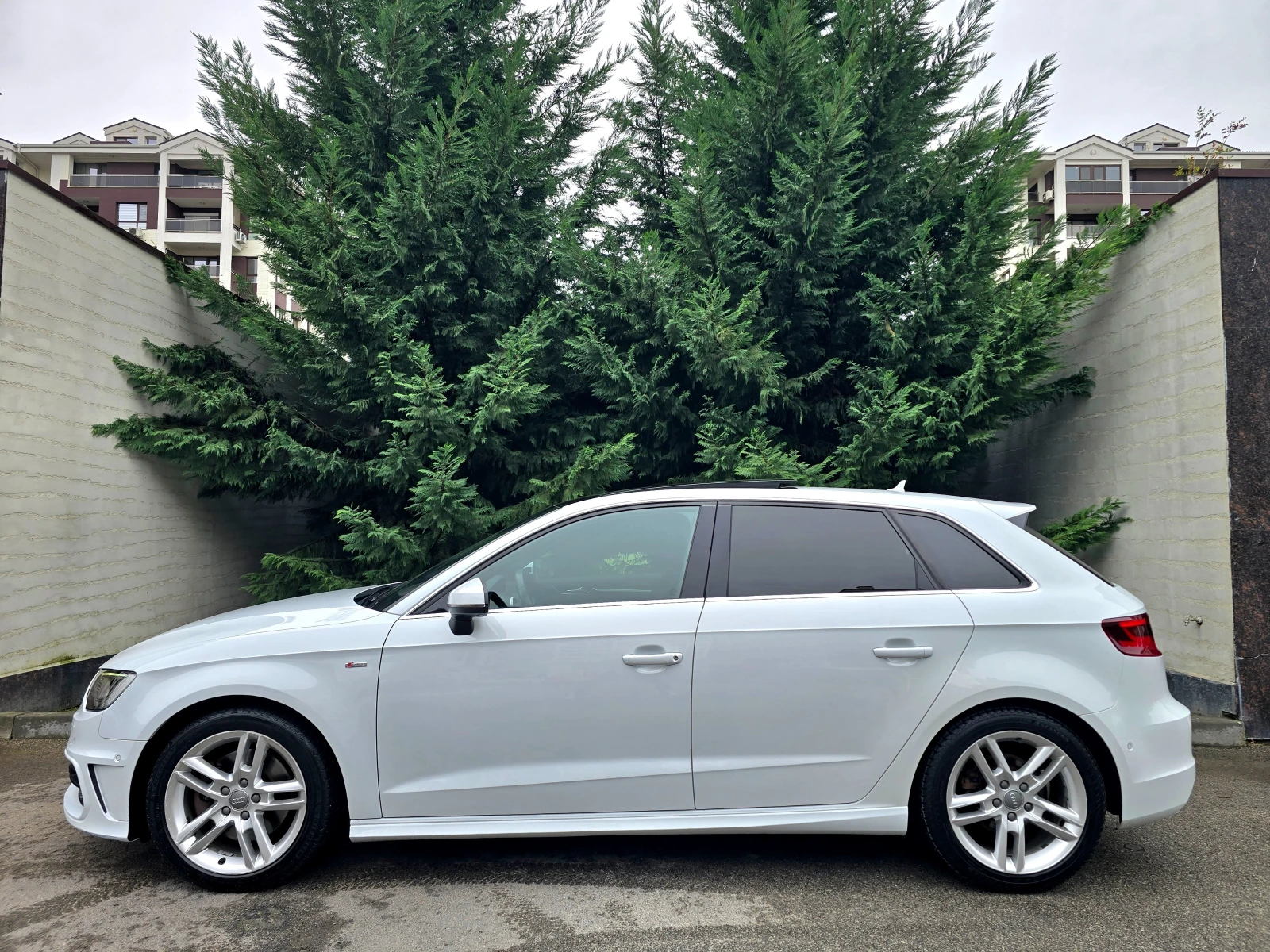 Audi A3 MATRIX-PANORAMA-KAMERA-FULL - изображение 7