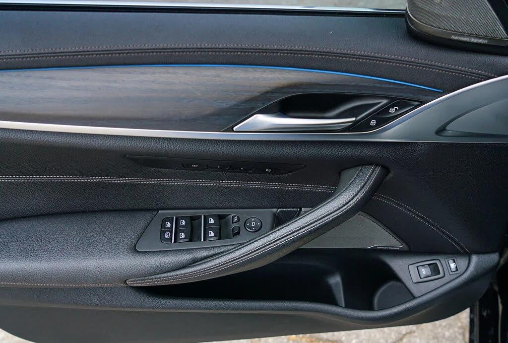 BMW 530E xDrive* HeadUp* -(  ) | Mobile.bg   5