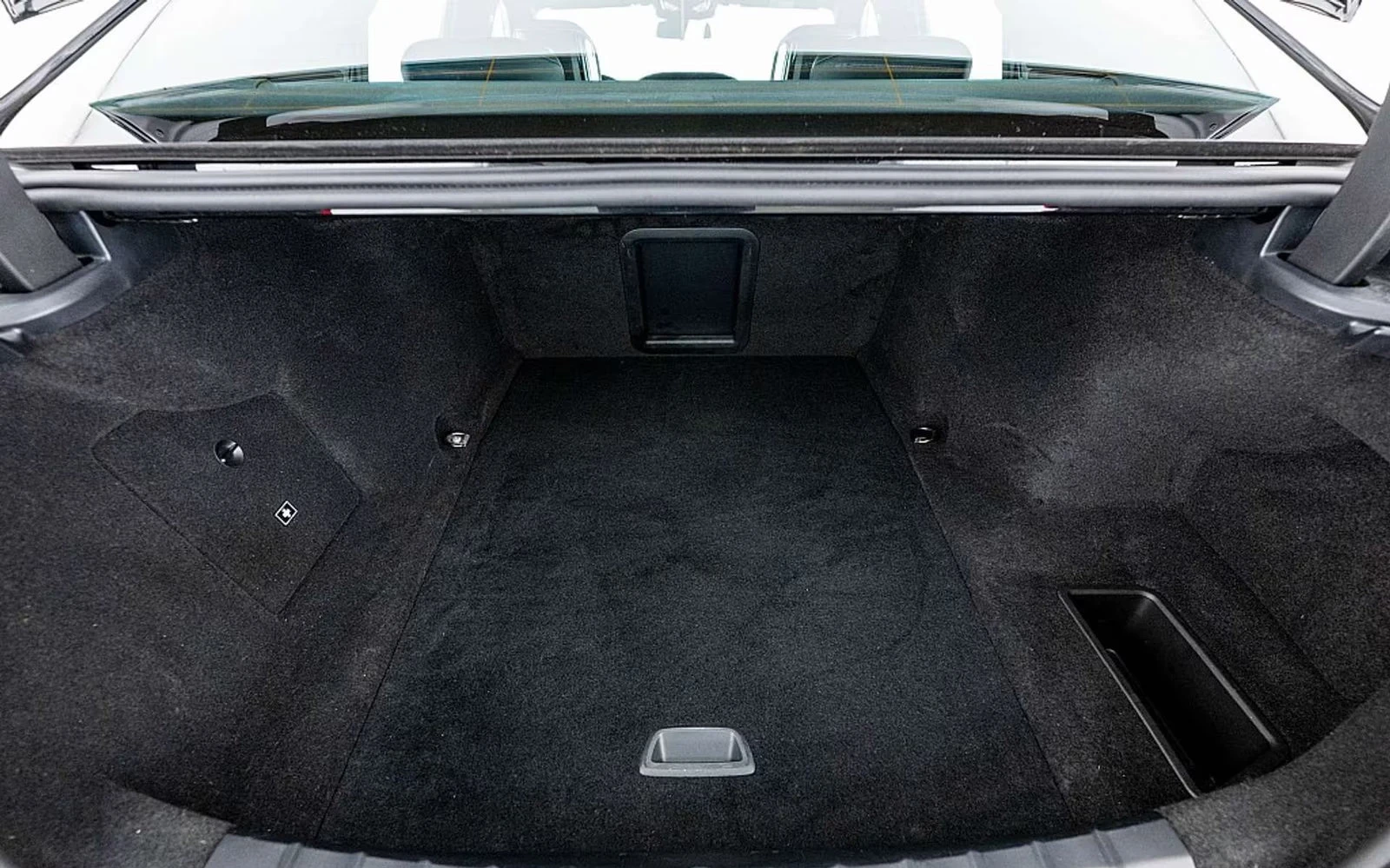 BMW i7 eDrive50/455HP/M-SPORT/PANO/B&W/MEMO/HUD/734g | Mobile.bg � ����������� 16