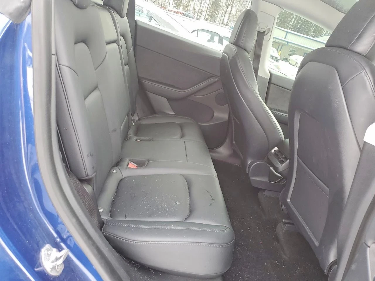 Tesla Model Y  - изображение 10