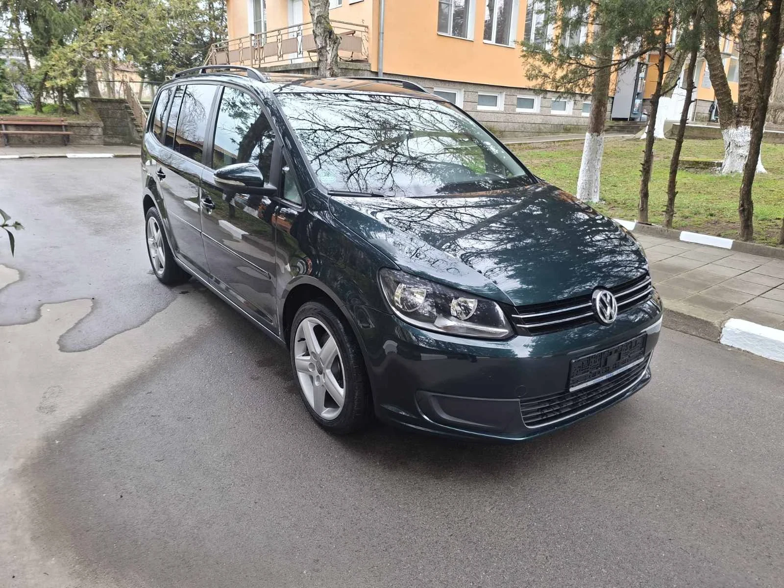 VW Touran 2000TDI 140kc, снимка 6 - Автомобили и джипове - 53938685