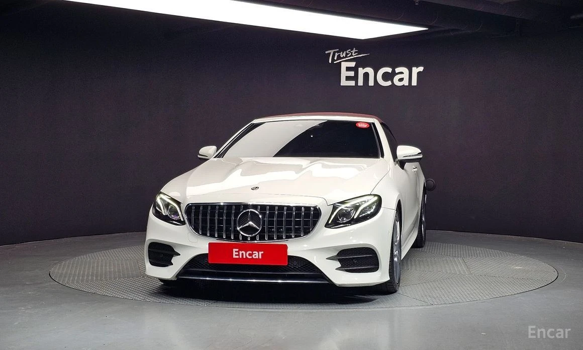 Mercedes-Benz E 220, снимка 3 - Автомобили и джипове - 54039356