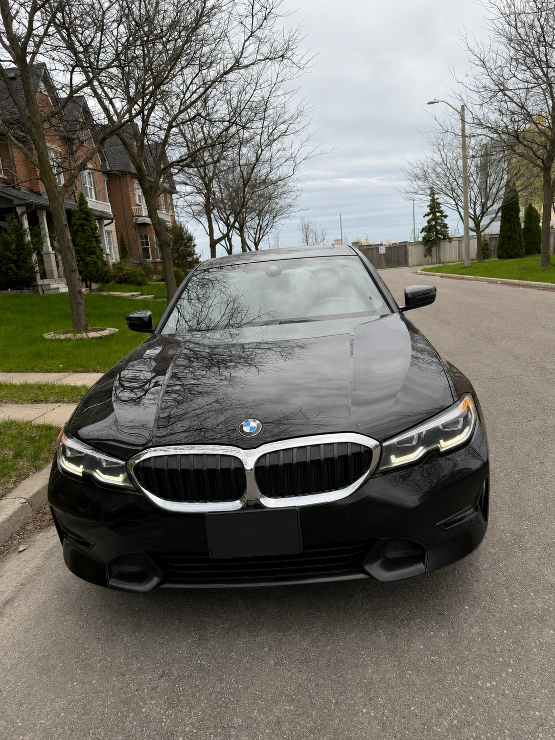BMW 330 CARFAX * АВТОКРЕДИТ * ПРОГНОЗНА ЦЕНА ДО БГ