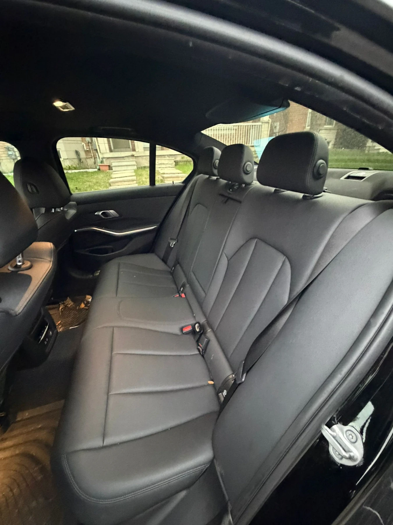 BMW 330 CARFAX * АВТОКРЕДИТ * ПРОГНОЗНА ЦЕНА ДО БГ, снимка 12 - Автомобили и джипове - 54495091