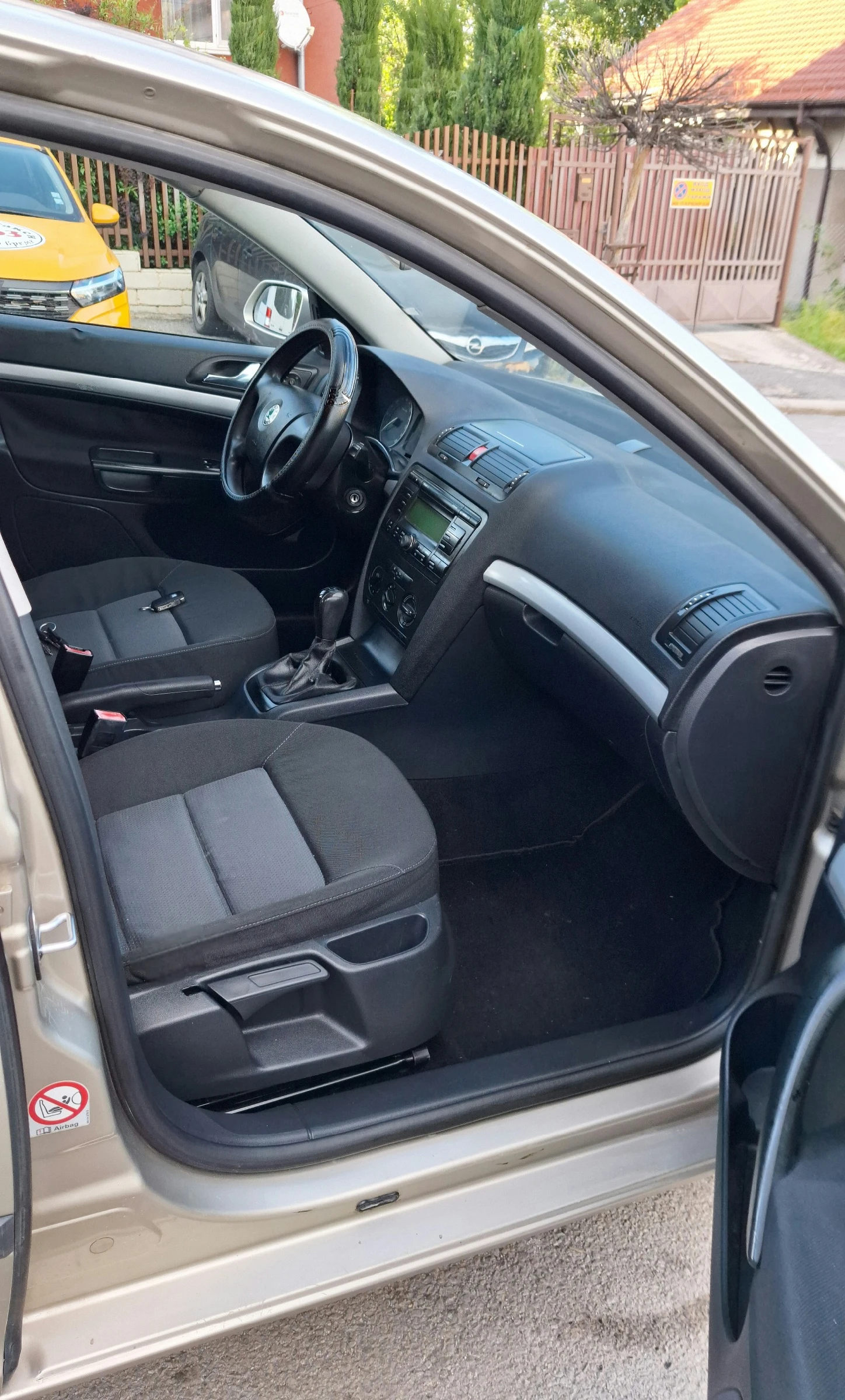 Skoda Octavia 1.9 TDI 105 к.с. Нов внос, Отлично състояние, снимка 14 - Автомобили и джипове - 54711006