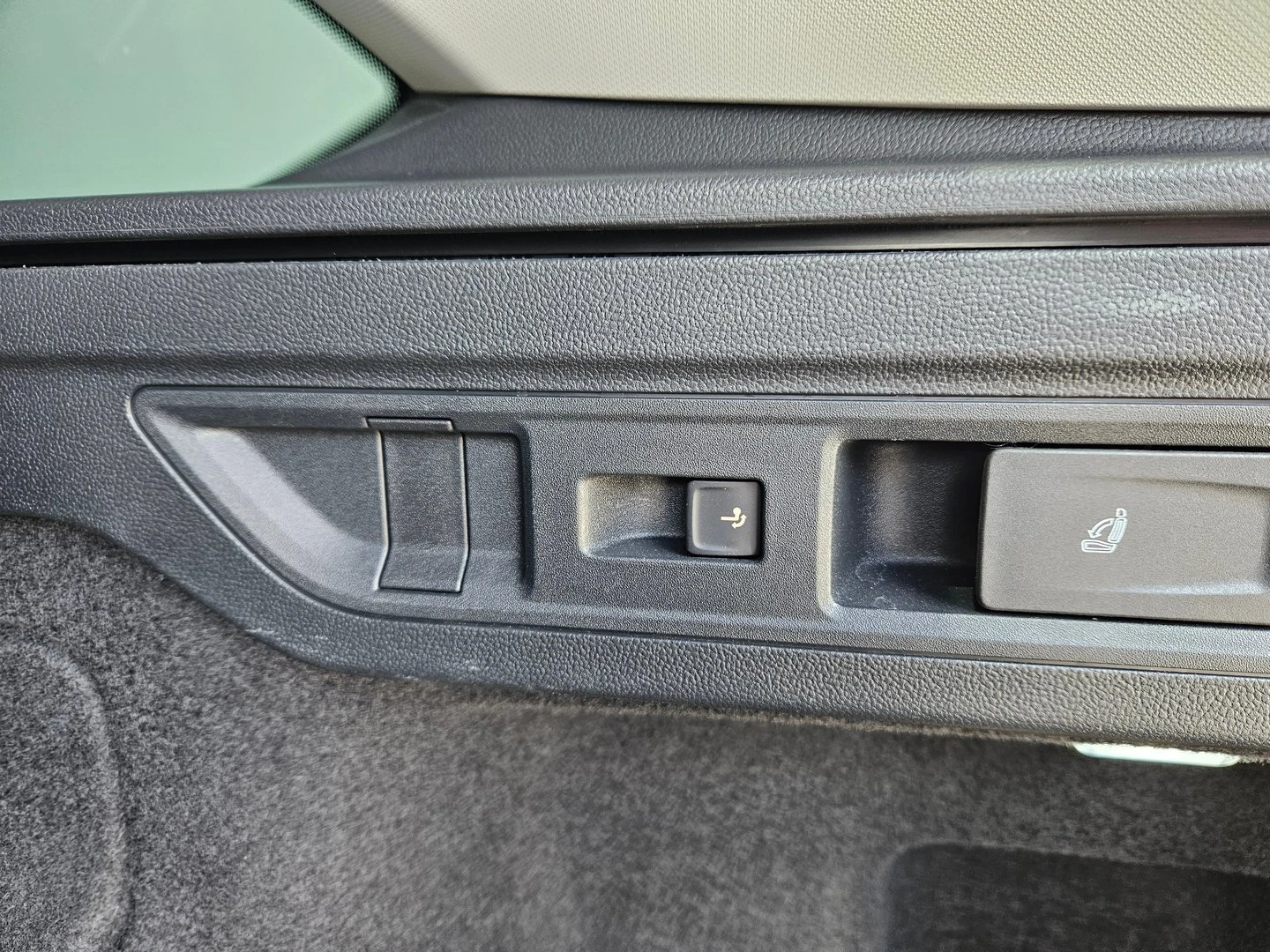 VW Passat, снимка 13 - Автомобили и джипове - 55307101