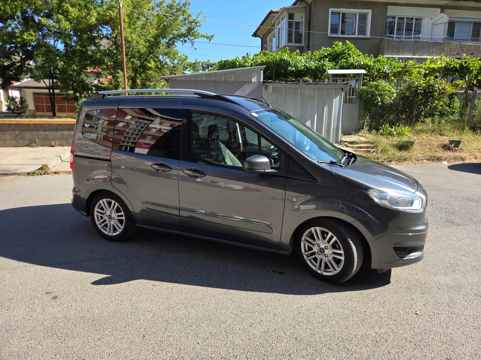 Ford Courier TOURNEO * EURO 5 * 137 Х КМ * ГЕРМАНИЯ * ТОП СЪСТ, снимка 4 - Автомобили и джипове - 55471245