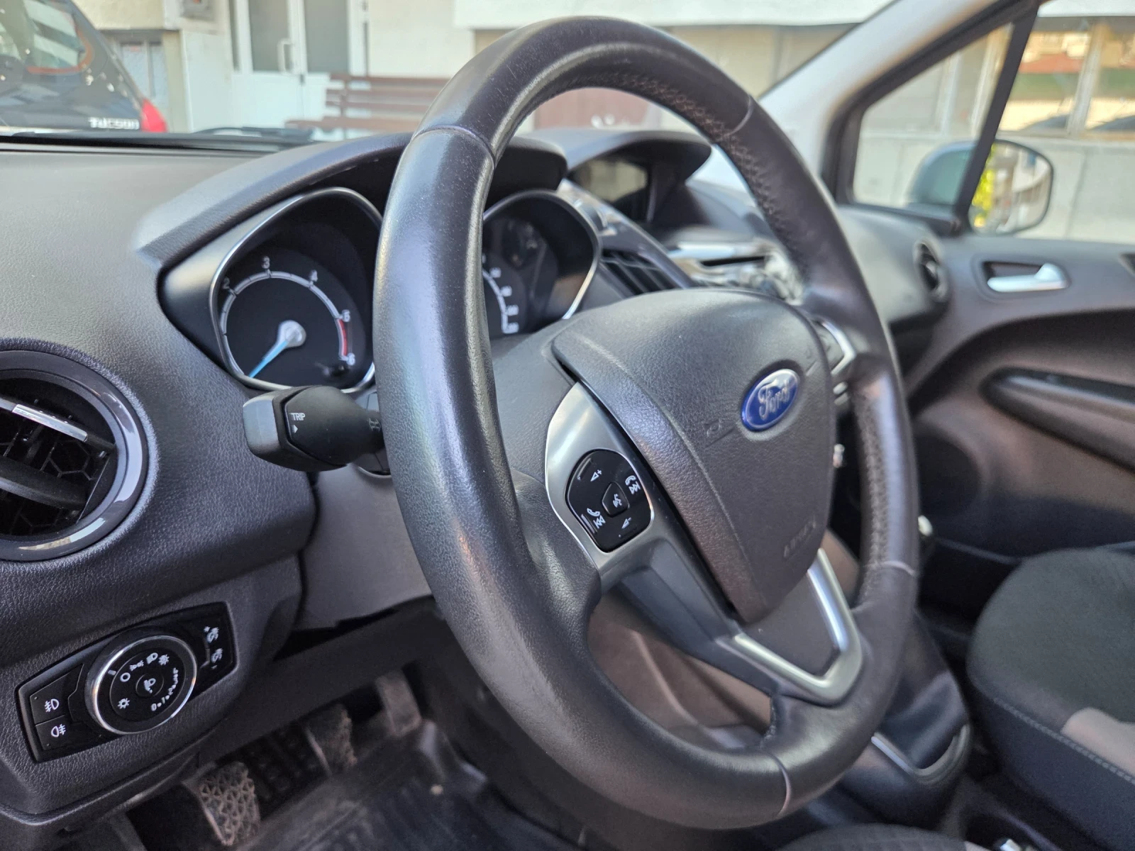Ford Courier TOURNEO * EURO 5 * 137 Х КМ * ГЕРМАНИЯ * ТОП СЪСТ, снимка 10 - Автомобили и джипове - 55471245