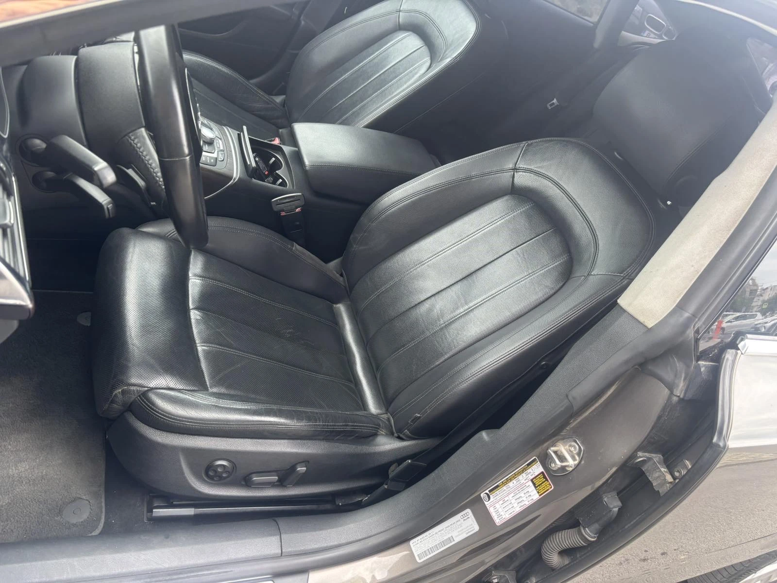 Audi A7 3.0T, снимка 7 - Автомобили и джипове - 55616379