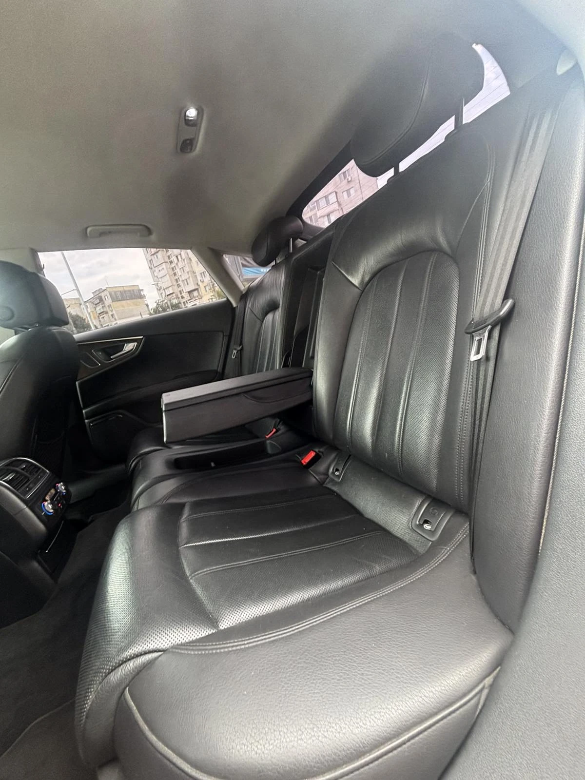 Audi A7 3.0T, снимка 9 - Автомобили и джипове - 55616379