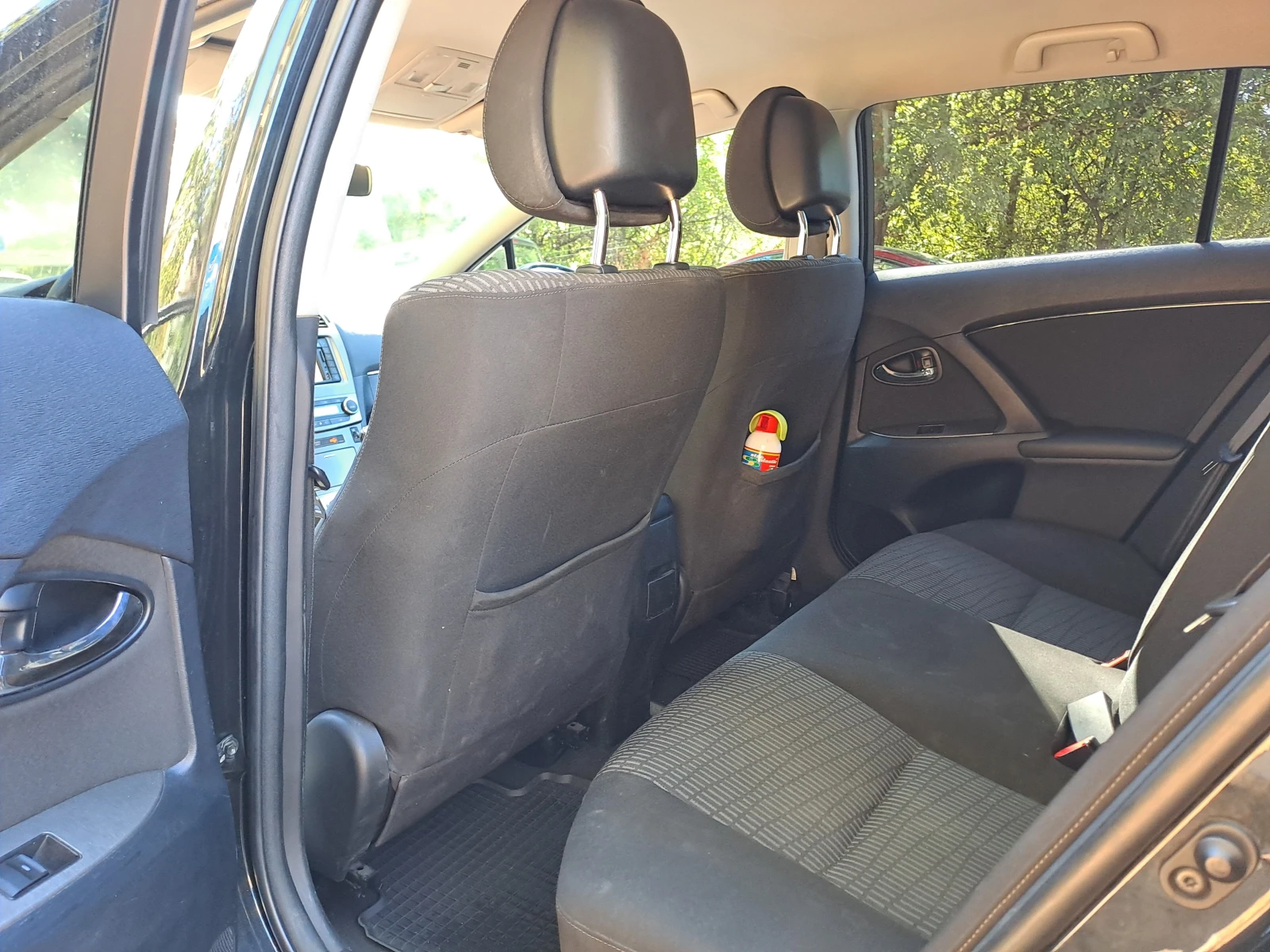 Toyota Avensis, снимка 11 - Автомобили и джипове - 55981246
