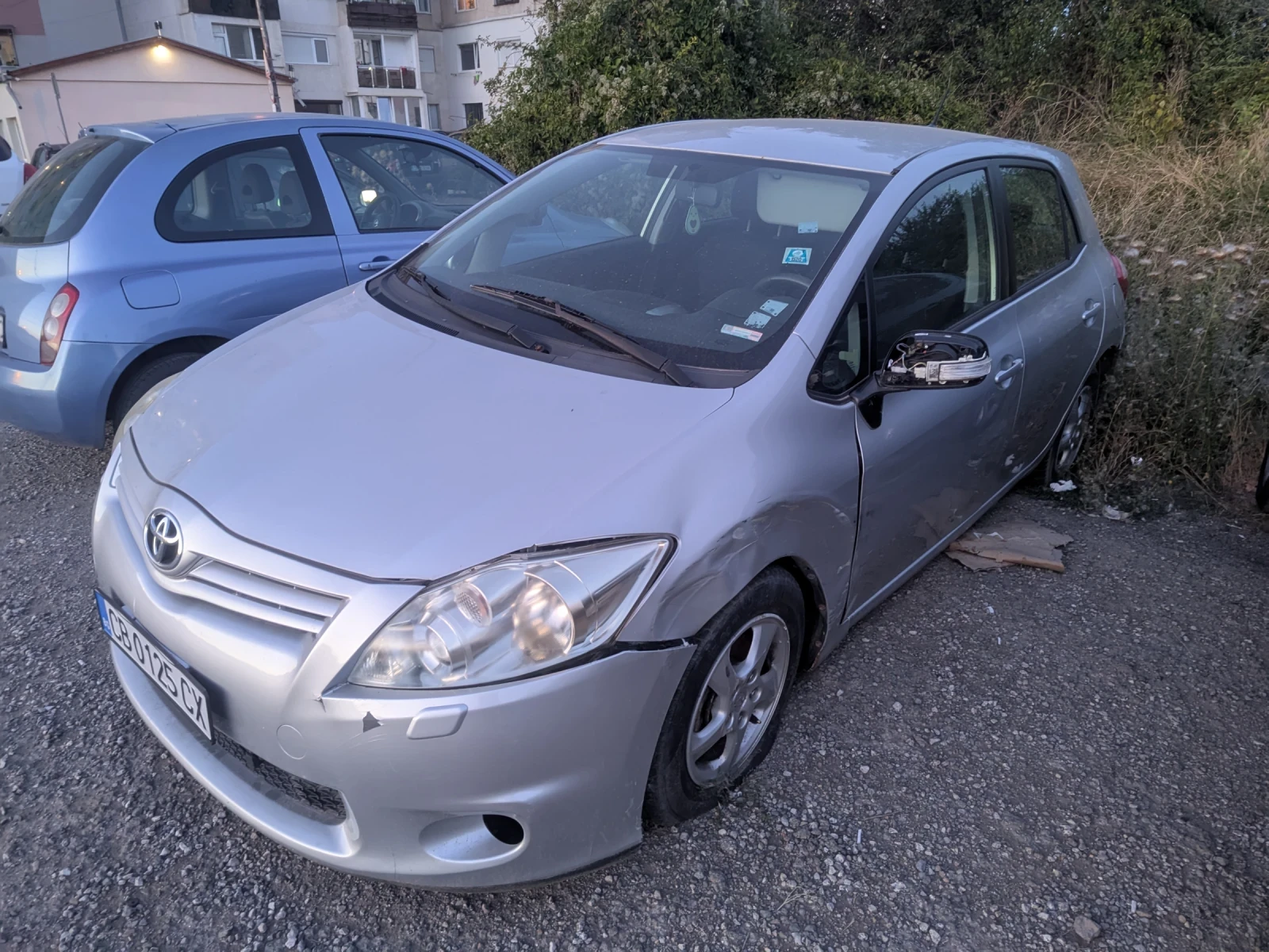 Toyota Auris, снимка 8 - Автомобили и джипове - 55993906