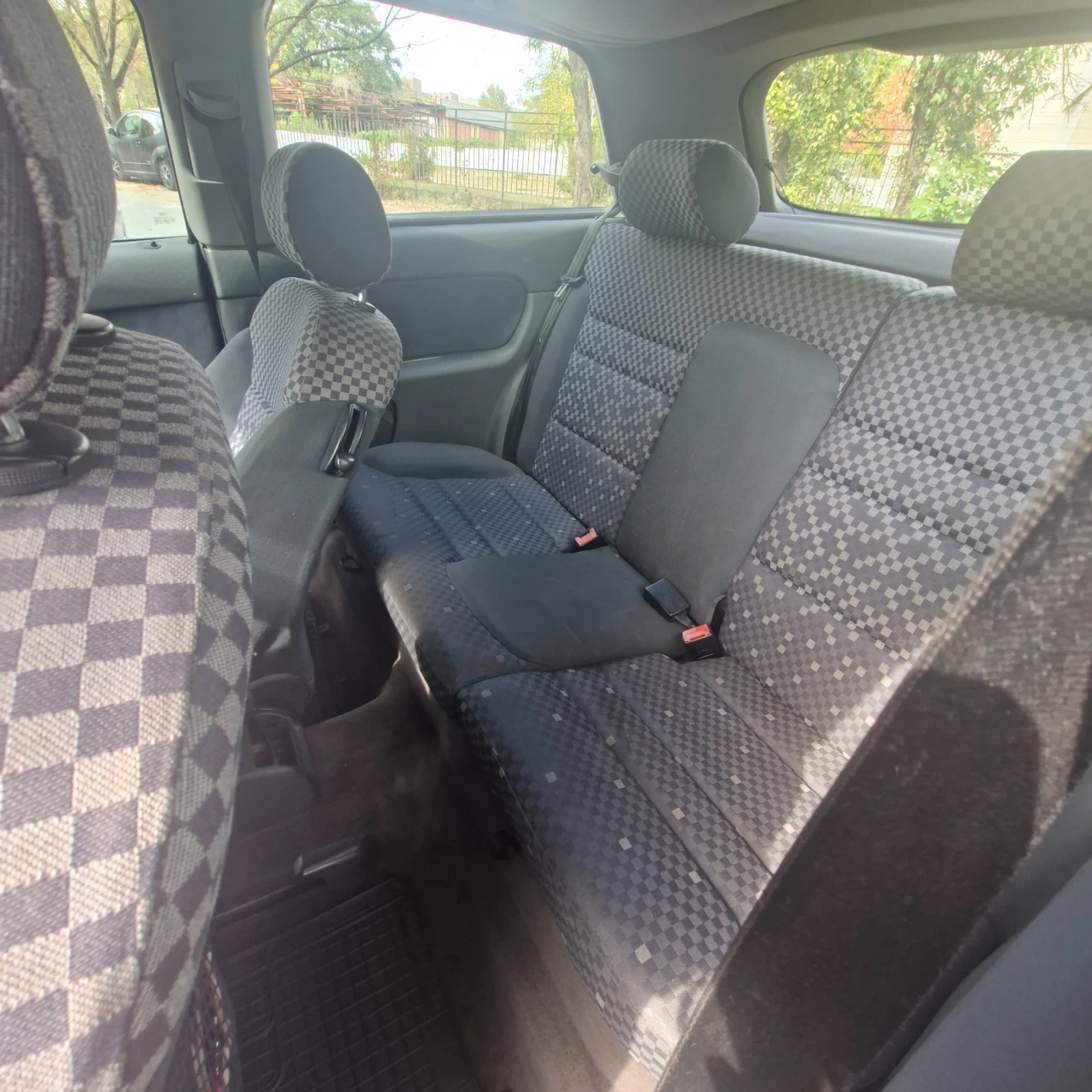 Audi A3 1.8, снимка 7 - Автомобили и джипове - 56376457