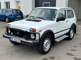 Lada Niva 1.7i ГАЗ Климатик Италия EURO 5, снимка 1