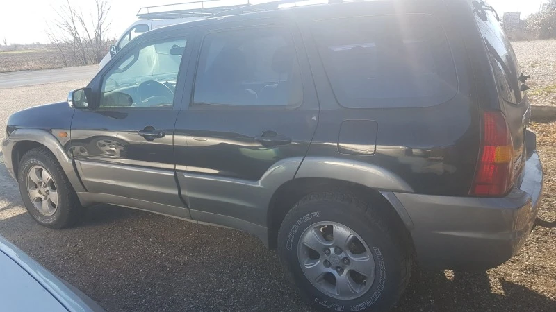 Mazda Tribute, снимка 4 - Автомобили и джипове - 39211925