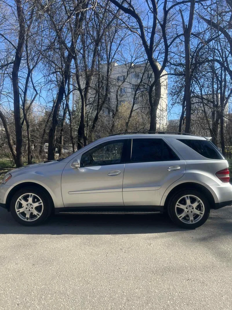 Mercedes-Benz ML 350, снимка 4 - Автомобили и джипове - 49413934