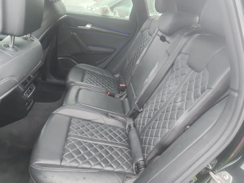 Audi SQ5 * TECHNIK * CARFAX * БЕЗ ПЪРВОНАЧАЛНА ВНОСКА, снимка 13 - Автомобили и джипове - 53021267