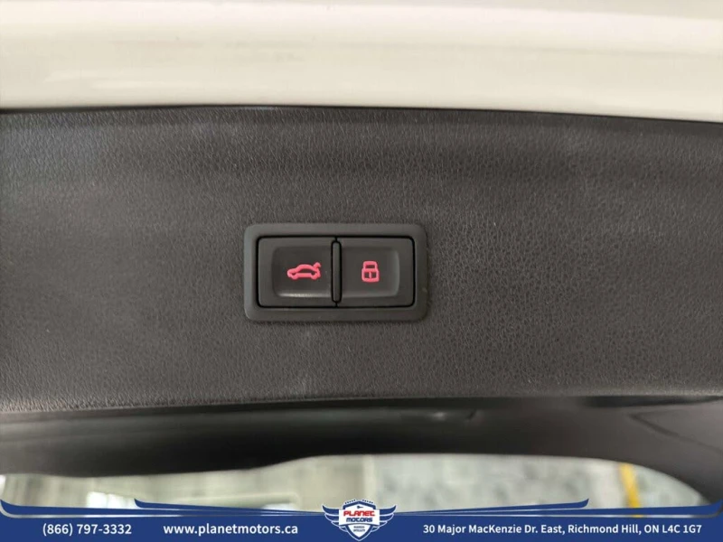 Audi Q3 Quattro SportPremium* АвтоКредит* (ЦЕНА ДО БЪЛГАРИ, снимка 17 - Автомобили и джипове - 53405261