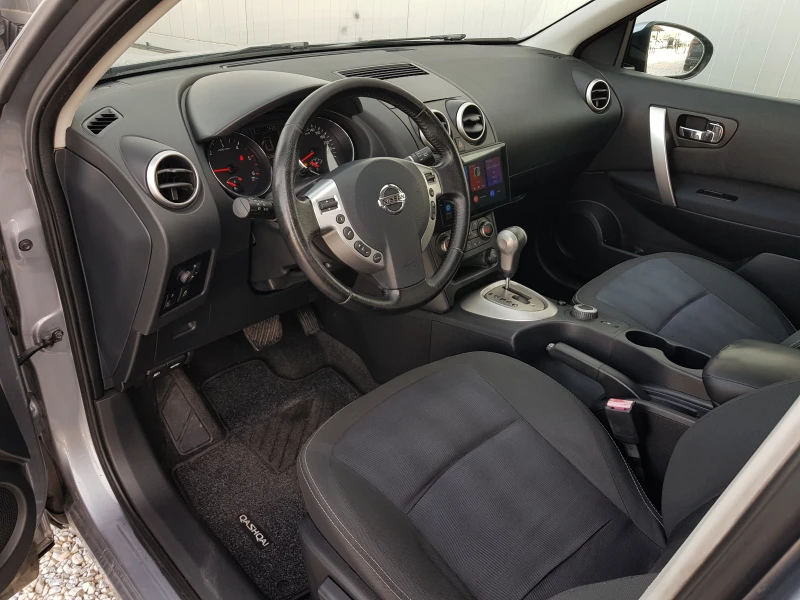 Nissan Qashqai 2.0 DCI-150 к.с. 4x4 TEKNA АВТОМАТИК ЛИЗИНГ, снимка 9 - Автомобили и джипове - 53537423