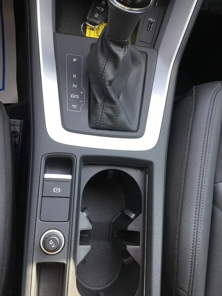 Audi Q3 MATRIX* 45TFSI* ПОДГРЕВ* КАМЕРА* ПАНОРАМА* , снимка 12 - Автомобили и джипове - 55304246