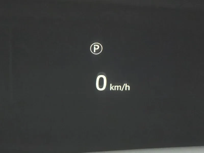 Land Rover Range Rover Velar Velar 2.0 P250 R-Dynamic Se | Mobile.bg � ����������� 16