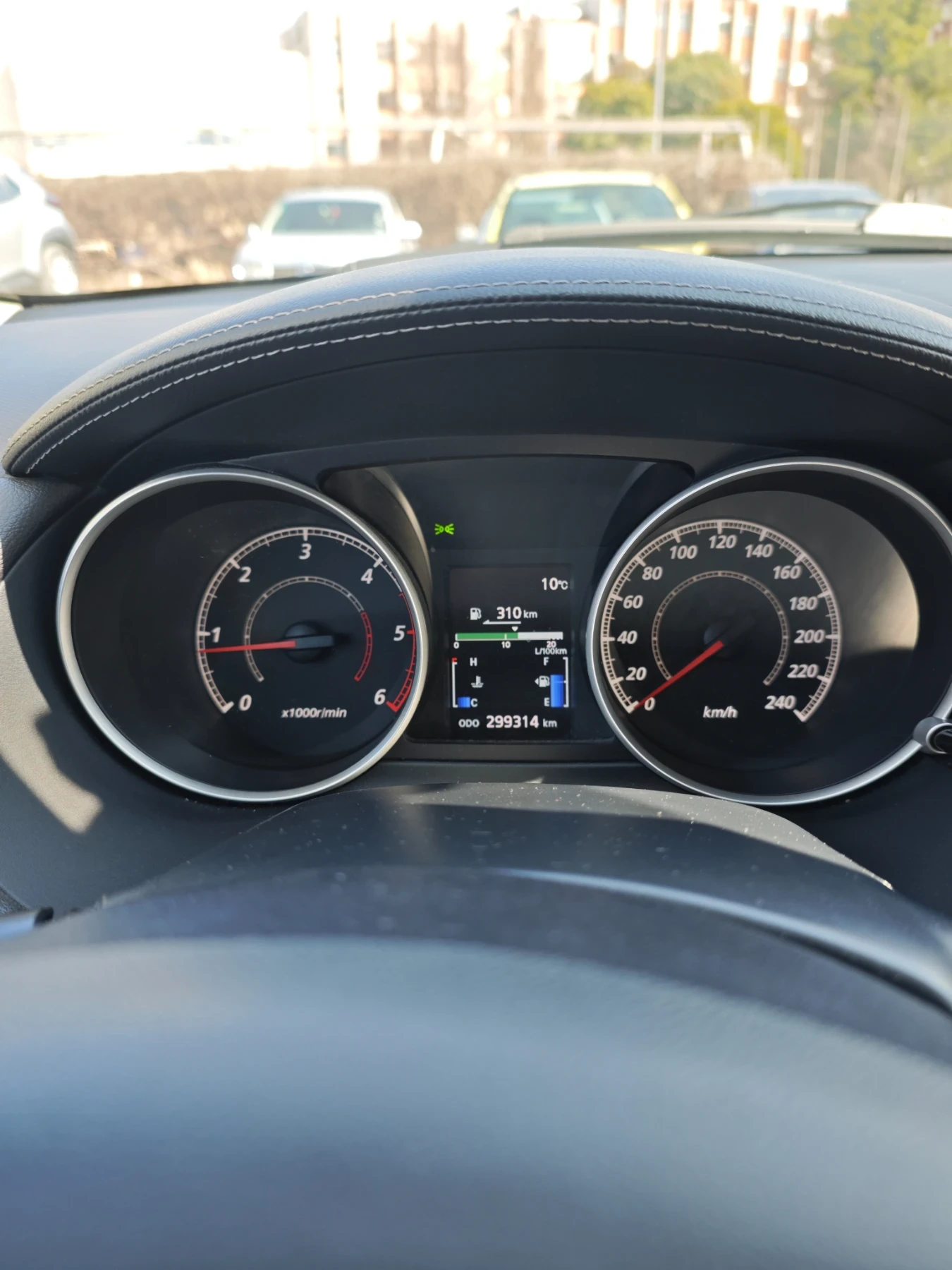 Mitsubishi Outlander  - изображение 4