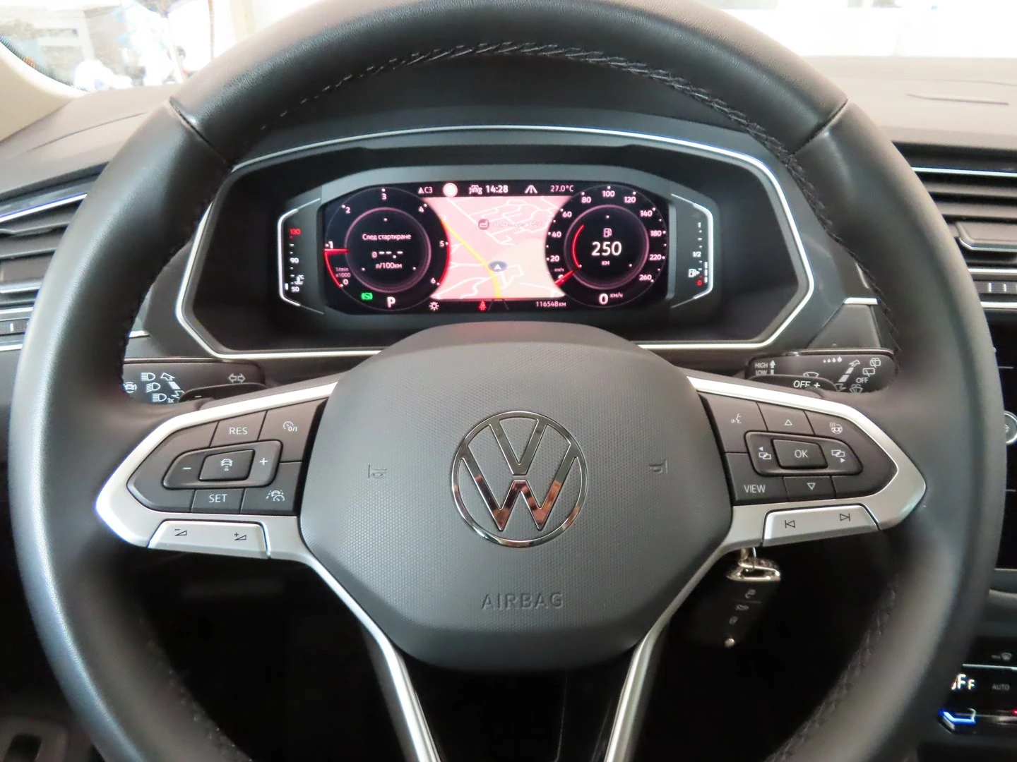 VW Tiguan Elegance 2.0 TDI SCR 4MOTION DSG | Mobile.bg � ����������� 14