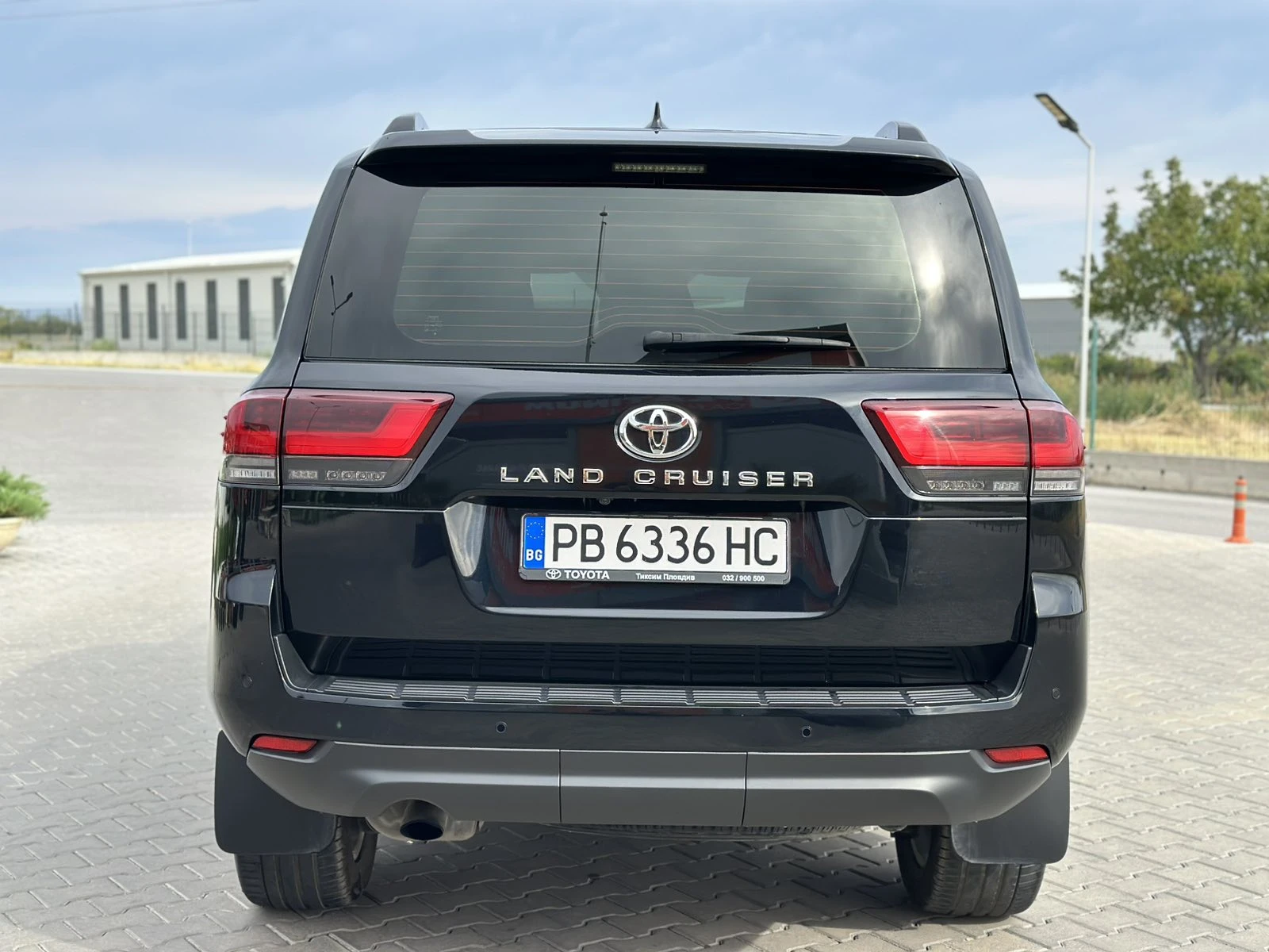 Toyota Land cruiser J300 3.5L V6 415hp Twin Turbo 7seat - изображение 6