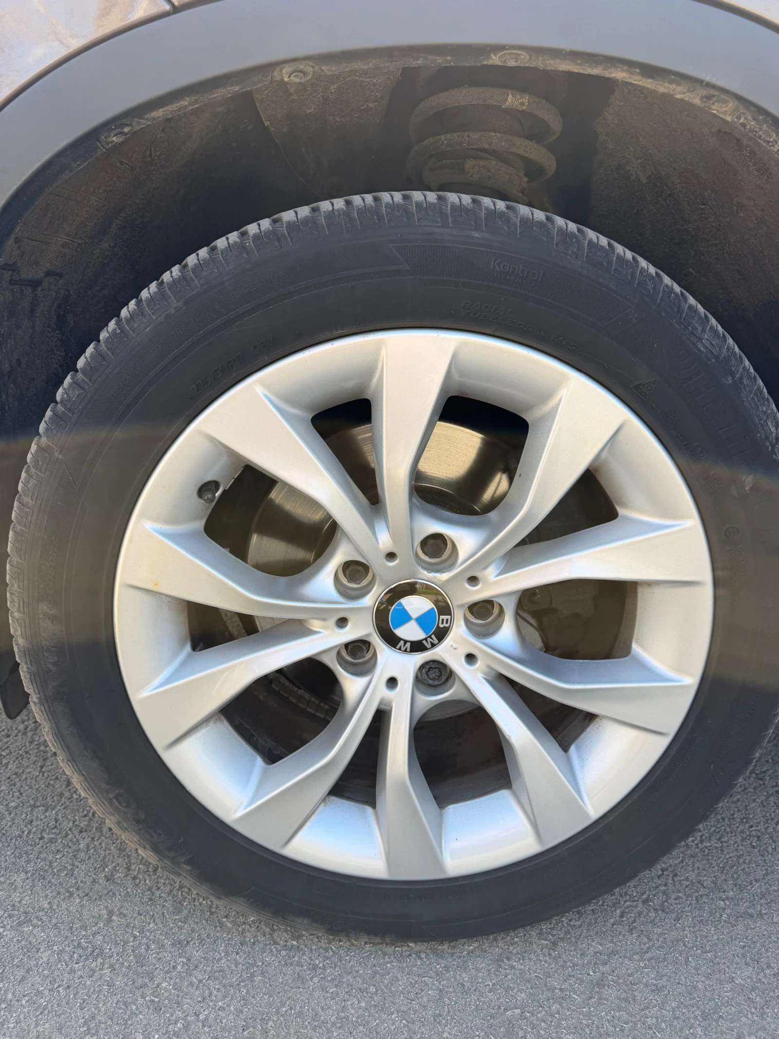 BMW X1 * * * Xdrive/NAVI/УНИКАТ* * * , снимка 14 - Автомобили и джипове - 53646247