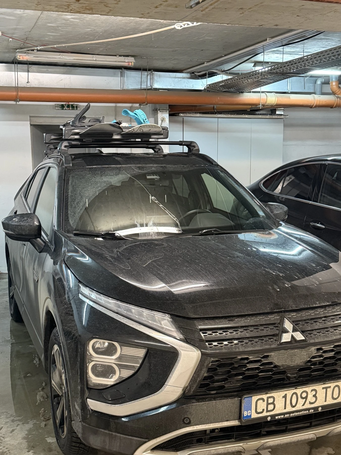 Mitsubishi Eclipse Cross PHEV...4х4..ТОП!!! ОБСЛУЖЕНА, С РЕГИСТРАЦИЯ!, снимка 2 - Автомобили и джипове - 54072209