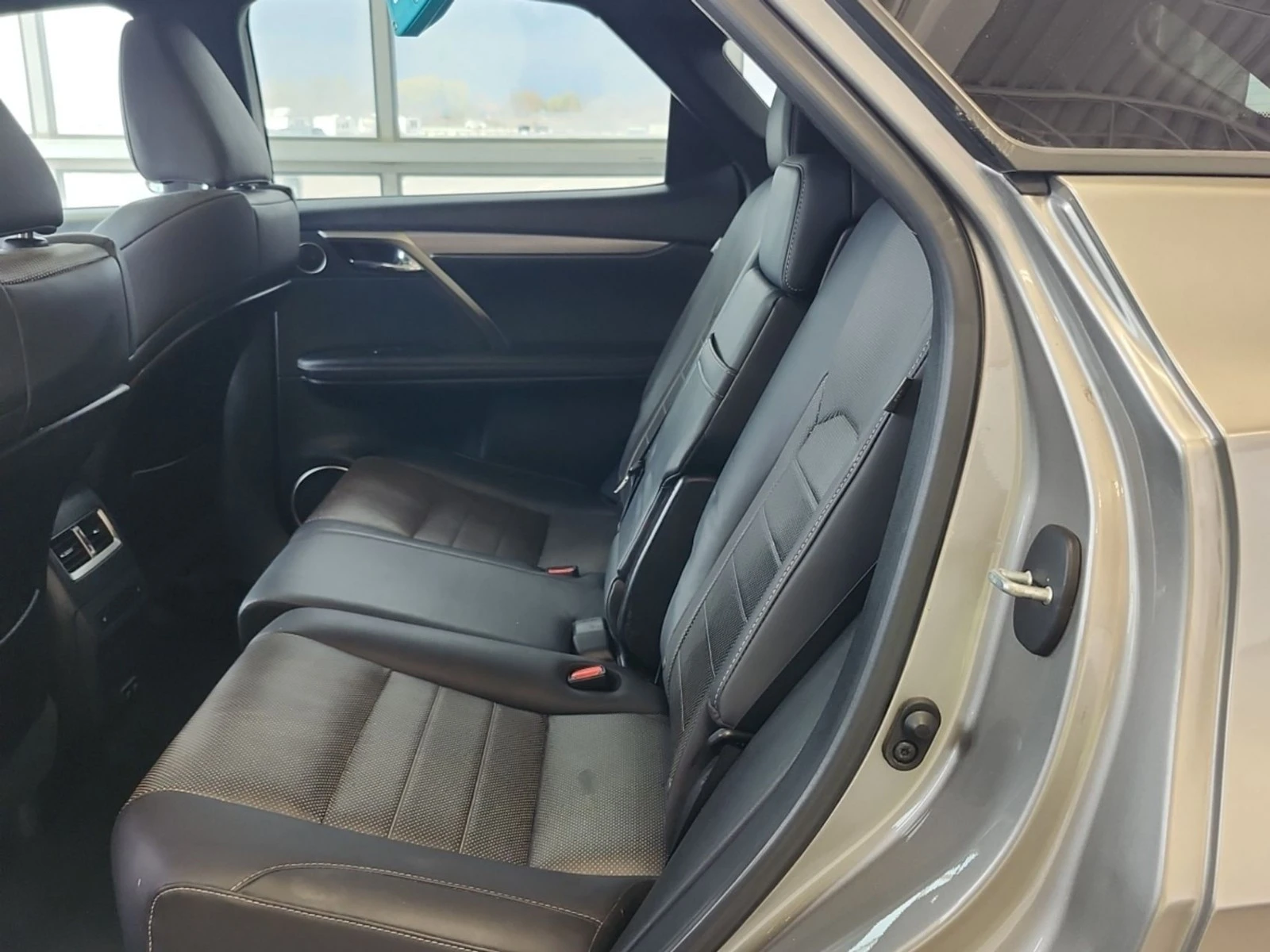Lexus RX 350 F SPORT/2 Ключа/RADAR CRUISE CONTROL/360 CAMERA, снимка 10 - Автомобили и джипове - 54486385