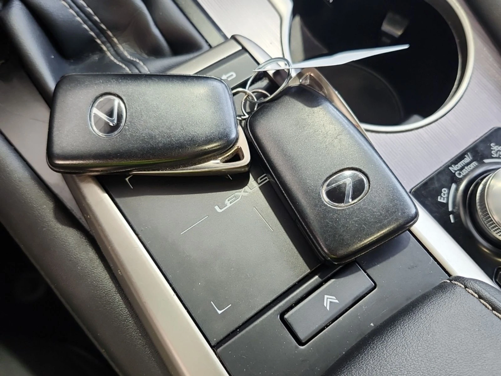 Lexus RX 350 F SPORT/2 Ключа/RADAR CRUISE CONTROL/360 CAMERA, снимка 12 - Автомобили и джипове - 54486385