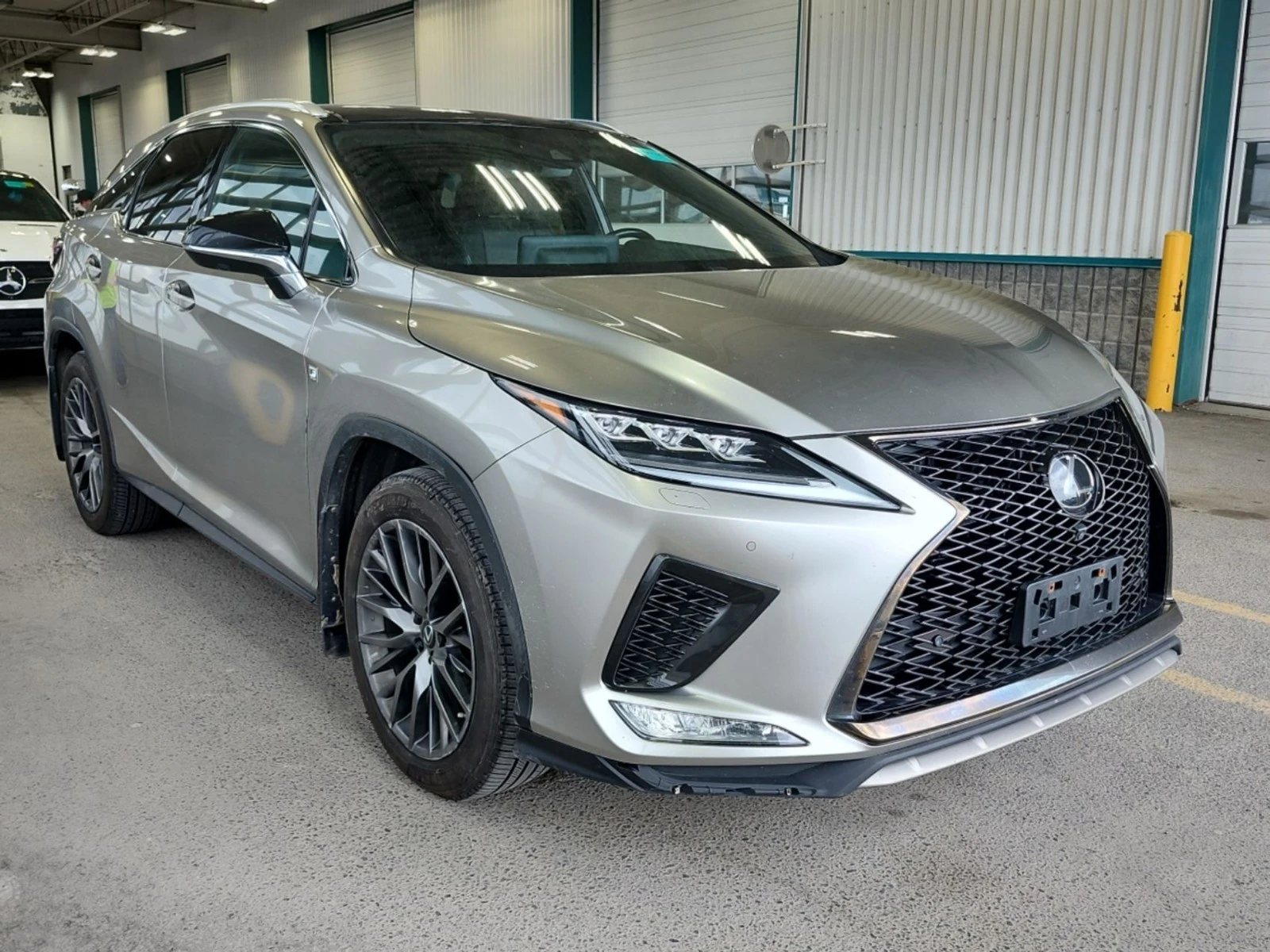 Lexus RX 350 F SPORT/2 Ключа/RADAR CRUISE CONTROL/360 CAMERA, снимка 6 - Автомобили и джипове - 54486385