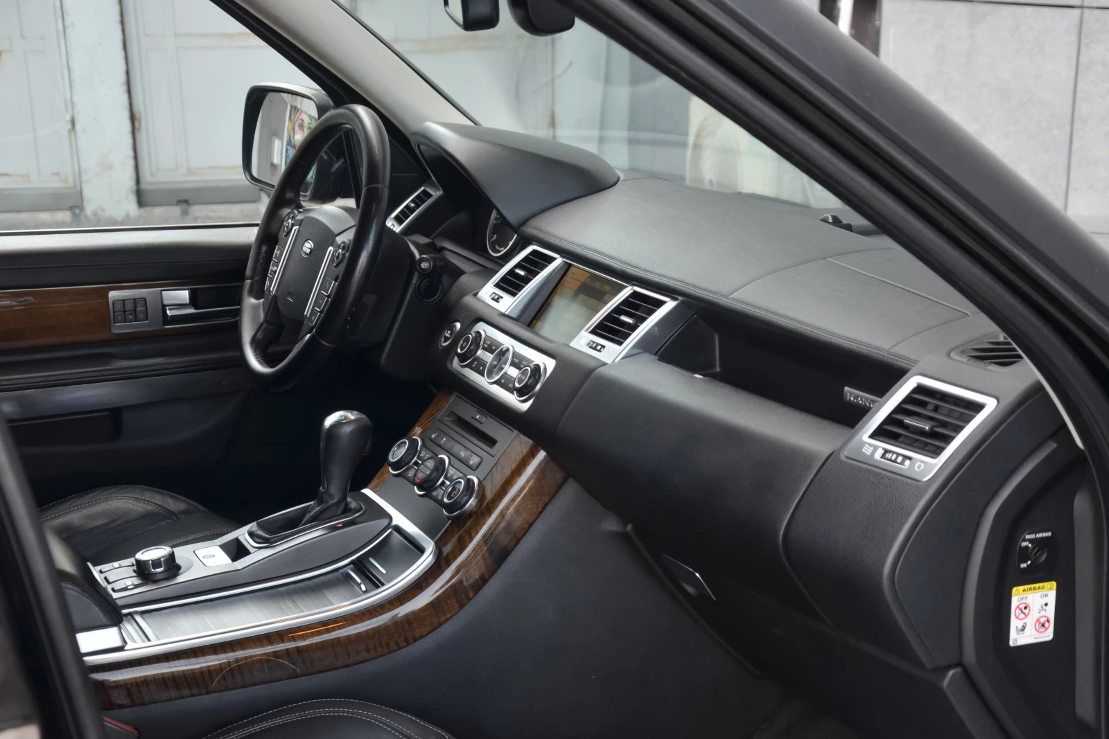 Land Rover Range Rover Sport, снимка 8 - Автомобили и джипове - 55057659